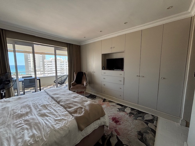 2 Bedroom Property for Sale in Fresnaye Western Cape